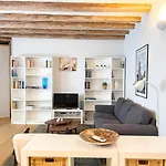 Mazzini 9 Tirabora Short Rent *