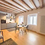 公寓 Mazzini 9 Tirabora Short Rent 的里雅斯特