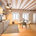 Mazzini 9 Tirabora Short Rent *