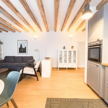 Mazzini 9 Tirabora Short Rent Apartamento Trieste