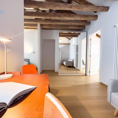 Mazzini 9 Tirabora Short Rent Daire Trieste