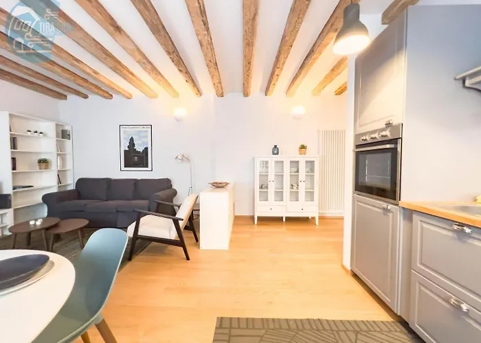 Mazzini 9 Tirabora Short Rent Apartman Trieszt