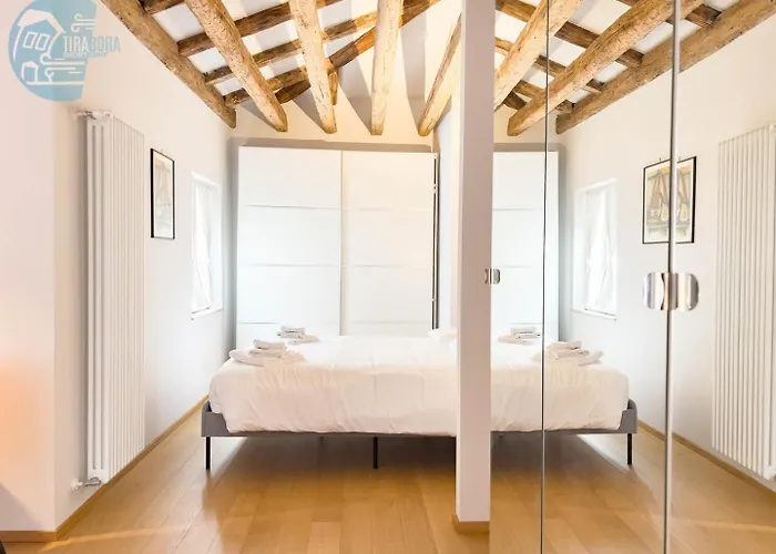 Mazzini 9 Tirabora Short Rent Trieste