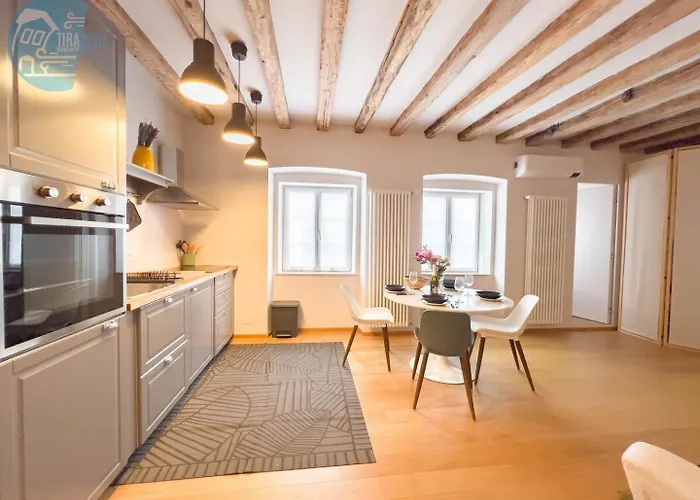 Mazzini 9 Tirabora Short Rent *